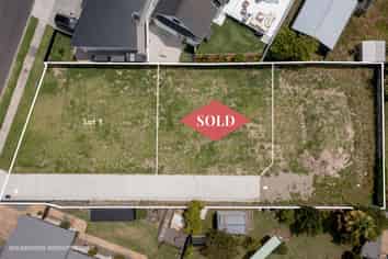 5 & 7 Katerini Grove, Papamoa