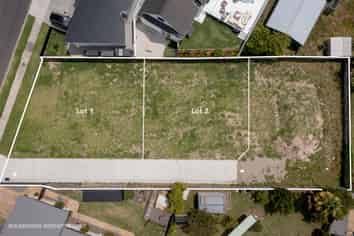 5 & 7 Katerini Grove, Papamoa
