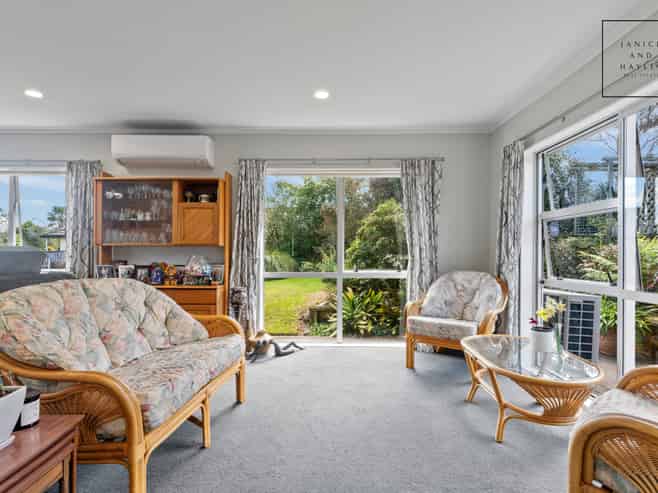 27 Trossach Place, Wattle Downs