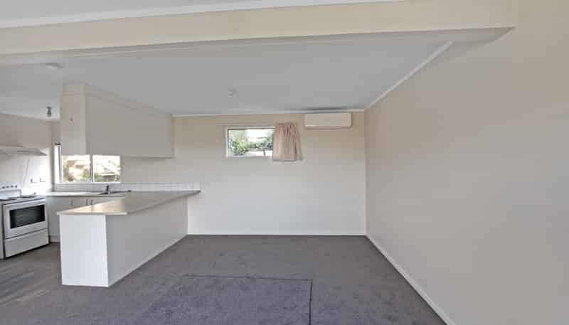 A/7 Oldham Way, Crofton Downs