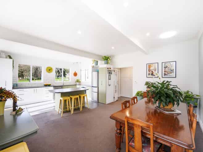 185 Albert Road, Tokomaru