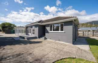 15 Palm Avenue, Stoke