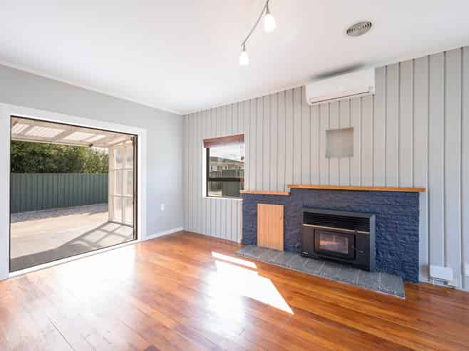 15 Palm Avenue, Stoke