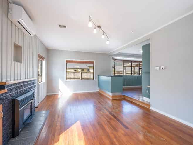 15 Palm Avenue, Stoke