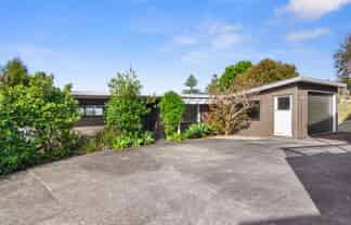 7a Ellangowan Road, Waiake