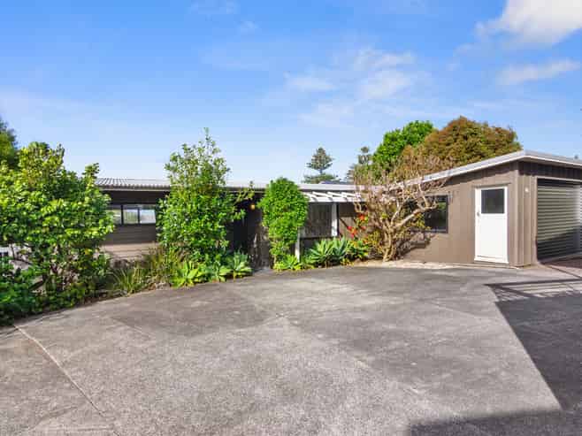 7a Ellangowan Road, Waiake