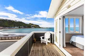 82 Owhiro Bay Parade, Owhiro Bay