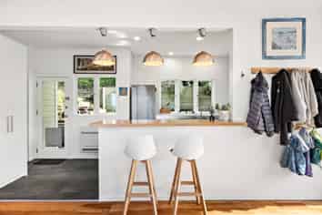 82 Owhiro Bay Parade, Owhiro Bay
