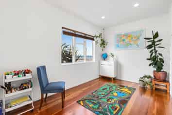 82 Owhiro Bay Parade, Owhiro Bay