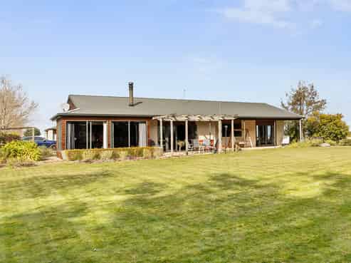 63 Brasell Road, Hadlow