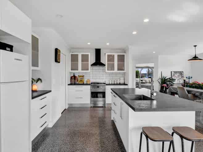 1108C Egmont Road, Egmont Village