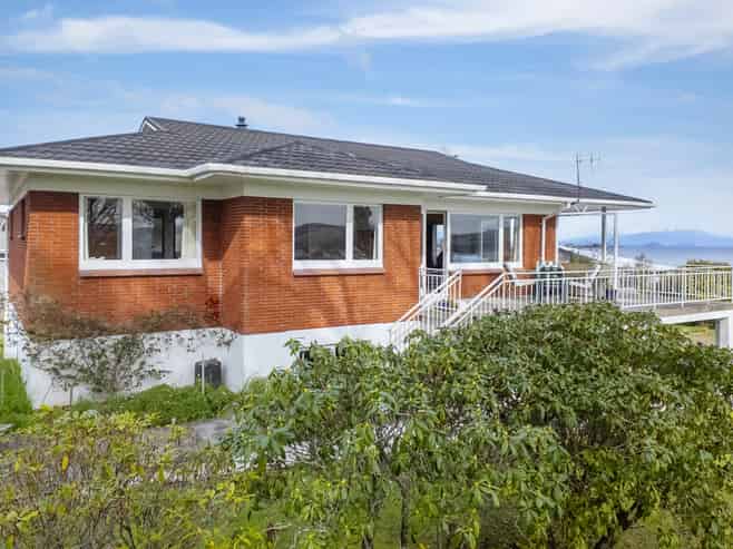 27 Ngauruhoe Street, Hilltop