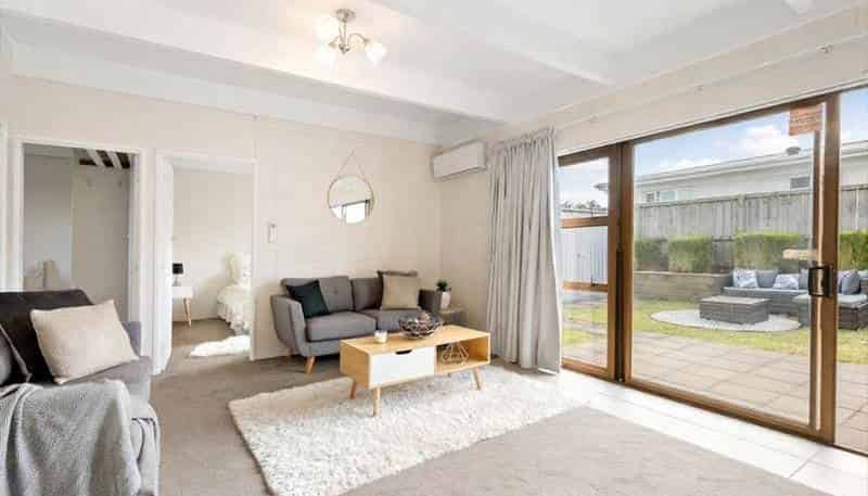 2/22 Marr Road, Manurewa