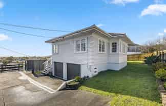 4233 Great North Road, Glendene
