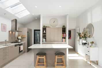 106 Cannon Hill Crescent, Mount Pleasant