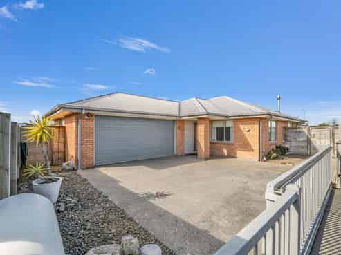 2/3 Retallick Way, Amberley