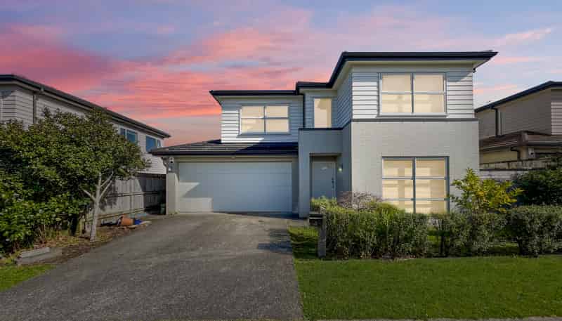 3 Lorenzo Way, Flat Bush