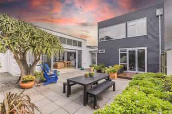 14 Boardwalk Lane, Seatoun