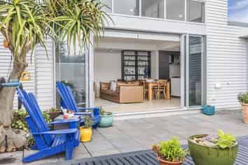 14 Boardwalk Lane, Seatoun