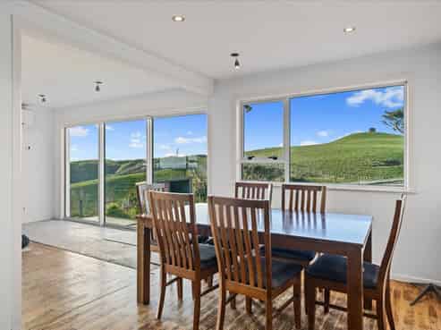 1535 Taumatamaire Road, Awakino