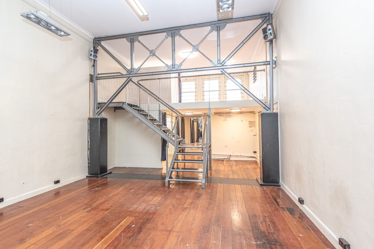 For sale or lease - Flere