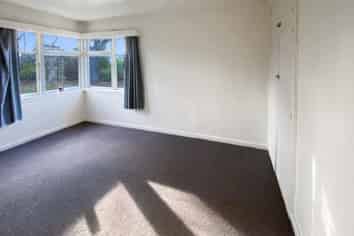 9 Cridges Road, Darfield