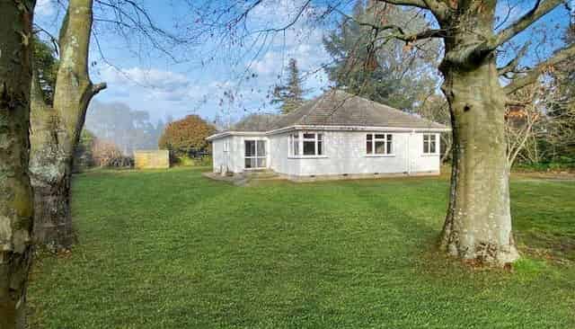 9 Cridges Road, Darfield