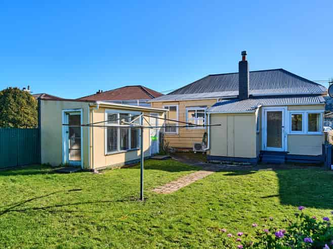 36 Queen Street, Petone