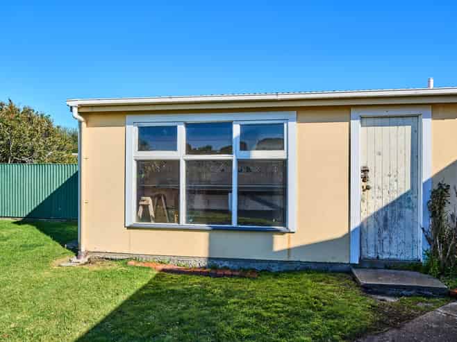 36 Queen Street, Petone