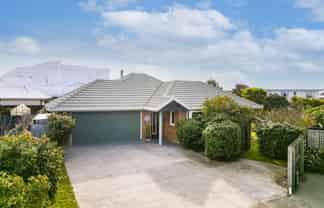 14 Eastwood Rise, Waimairi Beach