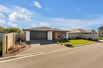 2/178 Hendersons Road, Hoon Hay