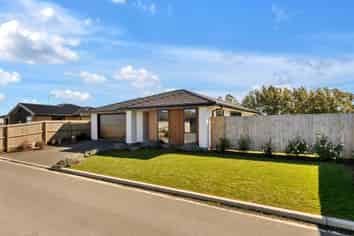 2/178 Hendersons Road, Hoon Hay