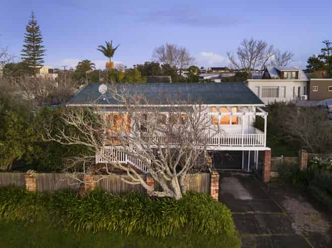 2A Waller Avenue, Bucklands Beach