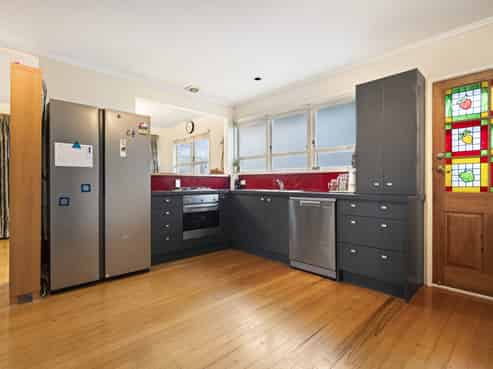 2A Waller Avenue, Bucklands Beach