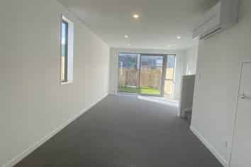 1 Ara Paiwhenua, Tawa