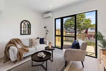 1/77 Glenmore Road, Sunnyhills