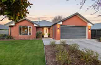 18 Woodhurst Drive, Casebrook