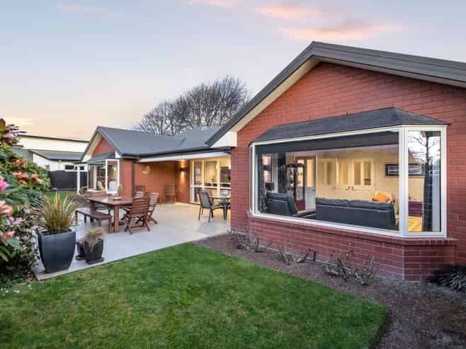 18 Woodhurst Drive, Casebrook