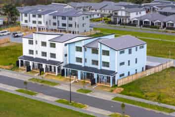 11-13 Awhi Way, Drury