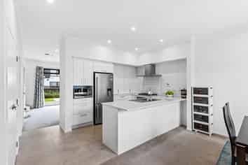13 Pukewhero Rise, Westgate