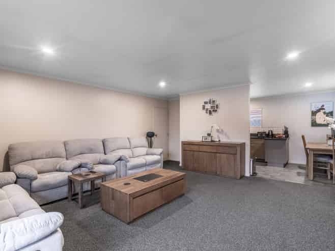 5 Morell Street, Strathern
