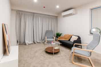 1/33 Liverpool Street, Hamilton Central