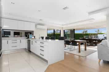 45 Leyland Crescent, Swannanoa