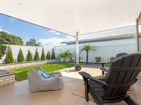 26 Pohutukawa Grove, Lytton West