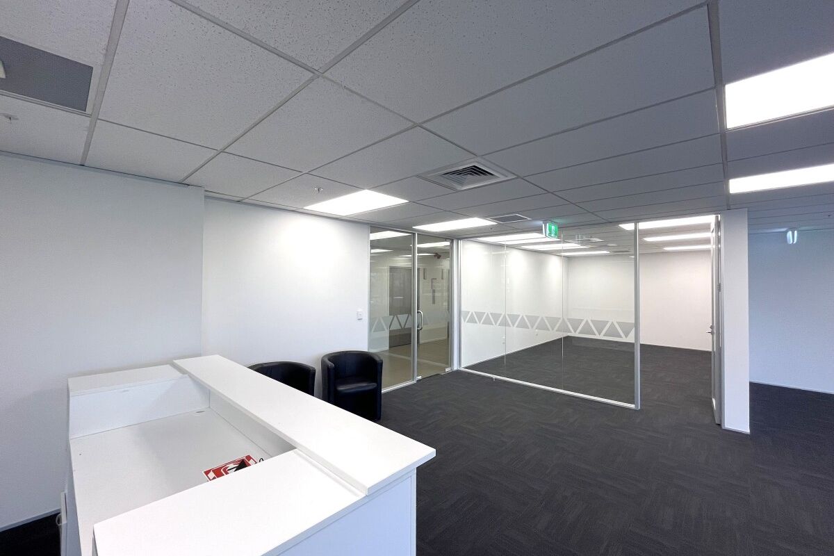 Fitted Ellerslie Office - Ready for you! - Bild 6