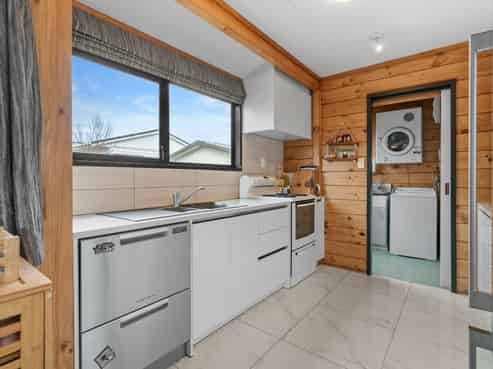 2/78 Coronation Road, Papatoetoe