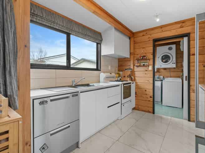 2/78 Coronation Road, Papatoetoe