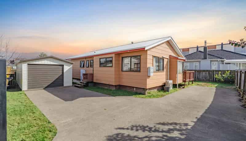 2/78 Coronation Road, Papatoetoe