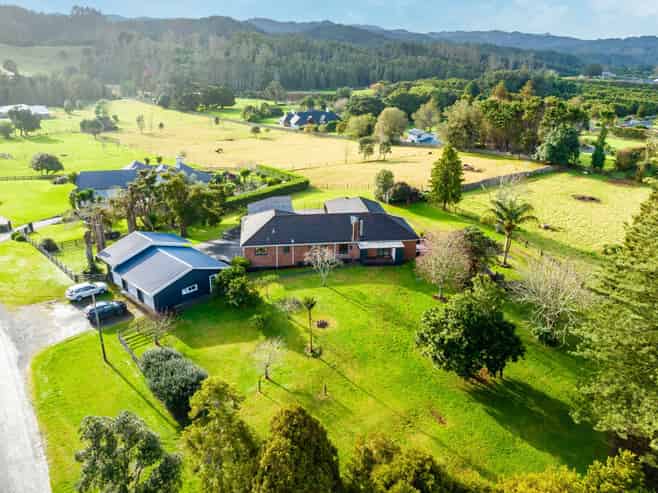 571 Ngunguru Road, Glenbervie