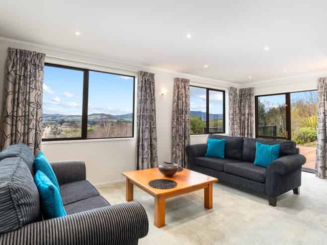 11 Haggart Street, Wingatui, Mosgiel